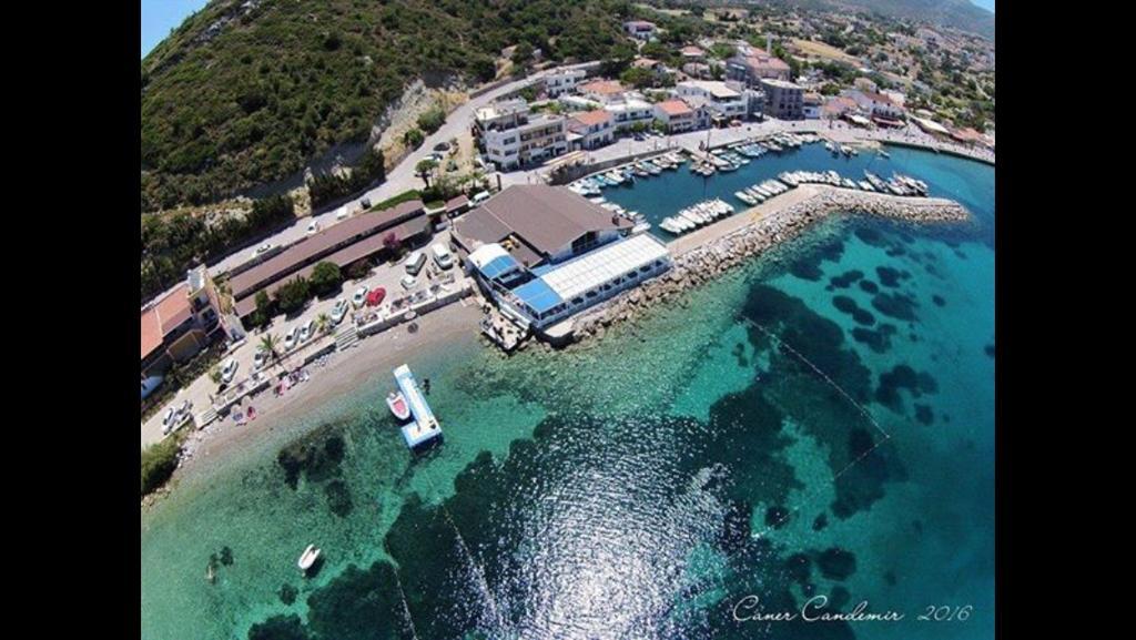Number One Apart Hotel Karaburun  Extérieur photo